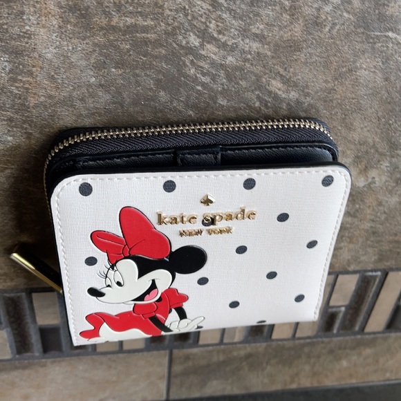disney x kate spade new york other minnie mouse zip around wallet - Picture 4 of 16